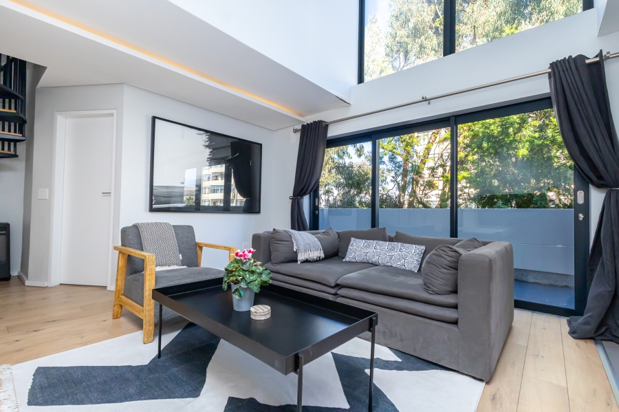 To Let 2 Bedroom Property for Rent in Sea Point Western Cape